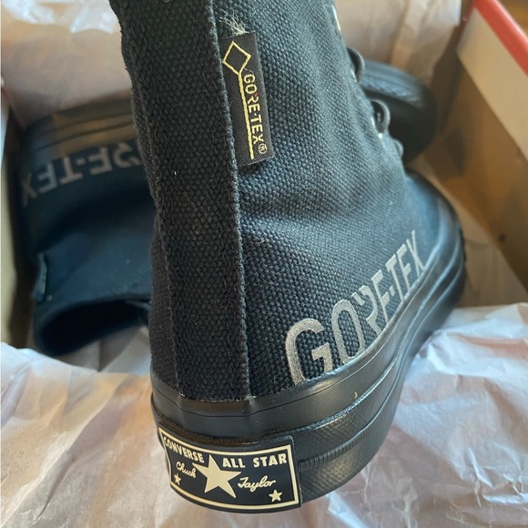 Converse Unisex Sneaker - Picture 3 of 4